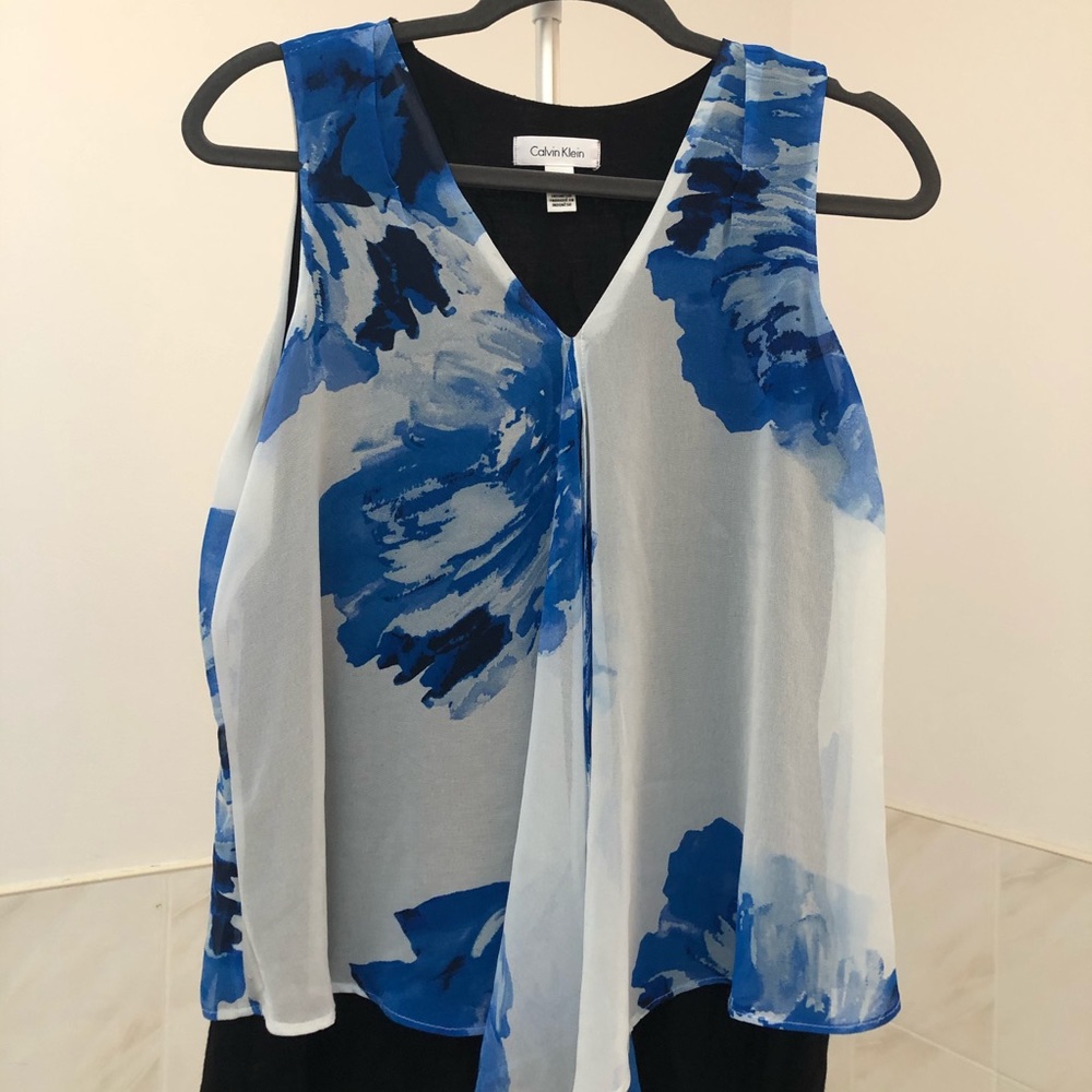 Cavin Klein No-Sleeve Women’s Flowy Top